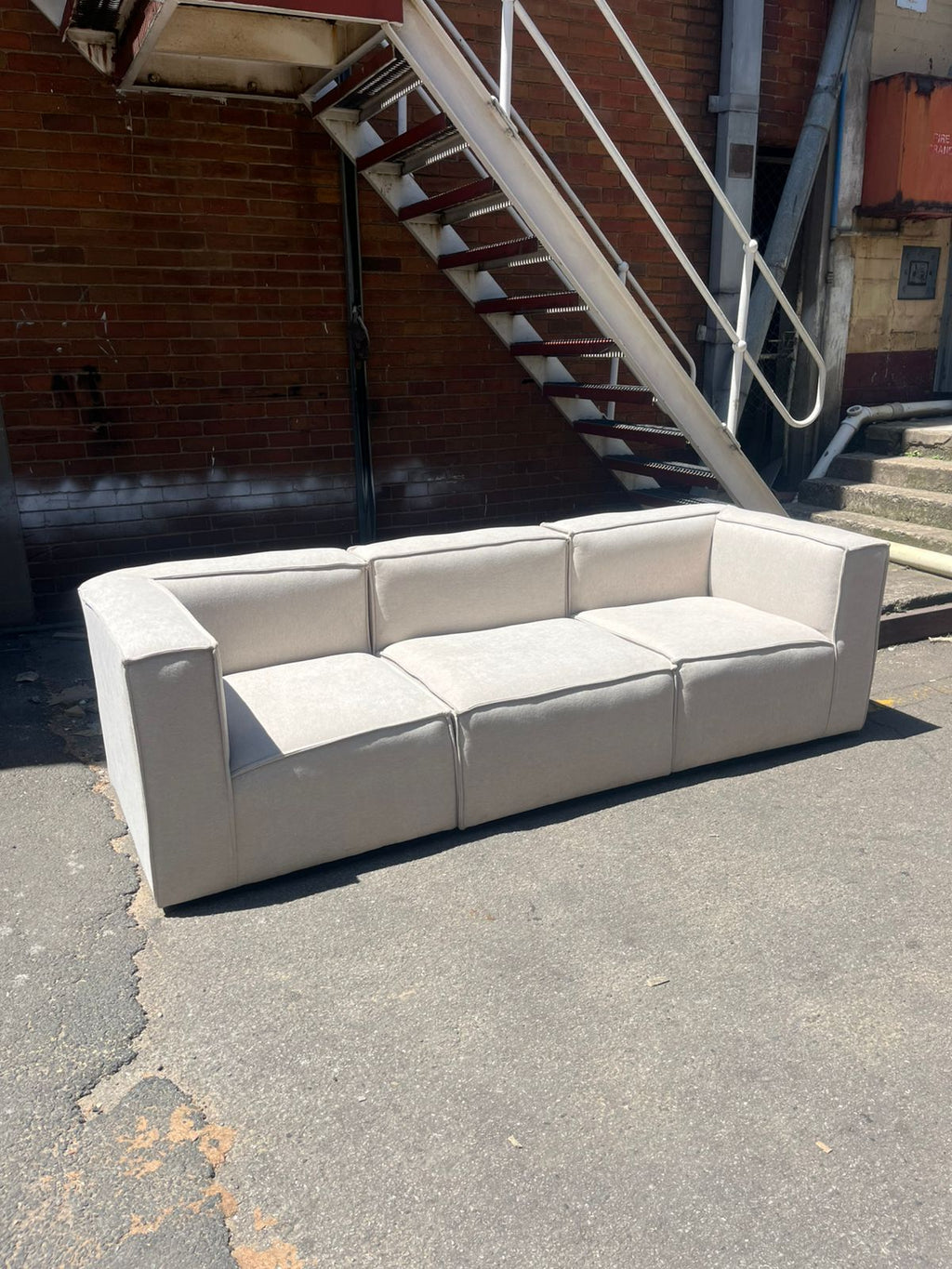 Zio 3 Seater