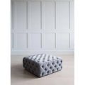 Serene ottoman