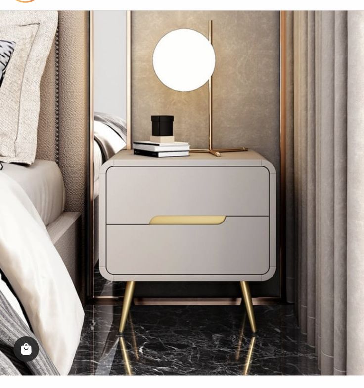 Lana Pedestals