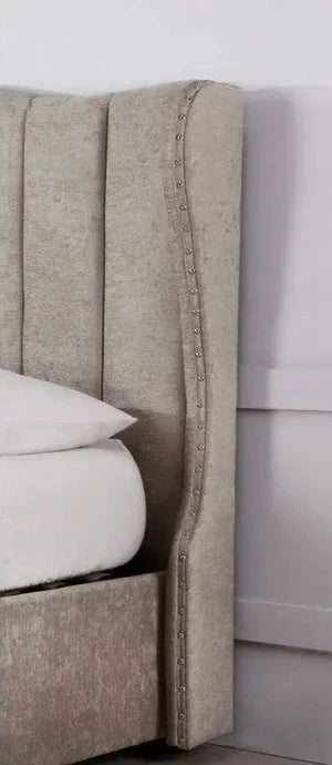 Emmy Bed